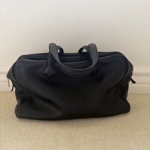 Pre owned Hermes Victoria Clemence 35 bag. Black. No box. No dust bag